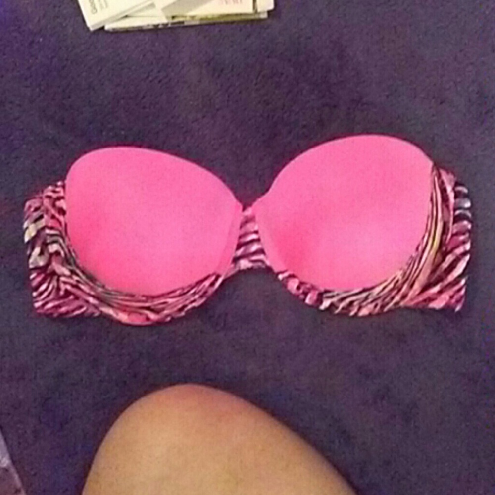 Strapless bra